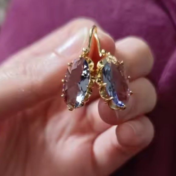 Vintage Purple Gold Crystal Earrings - Picture 2 of 4